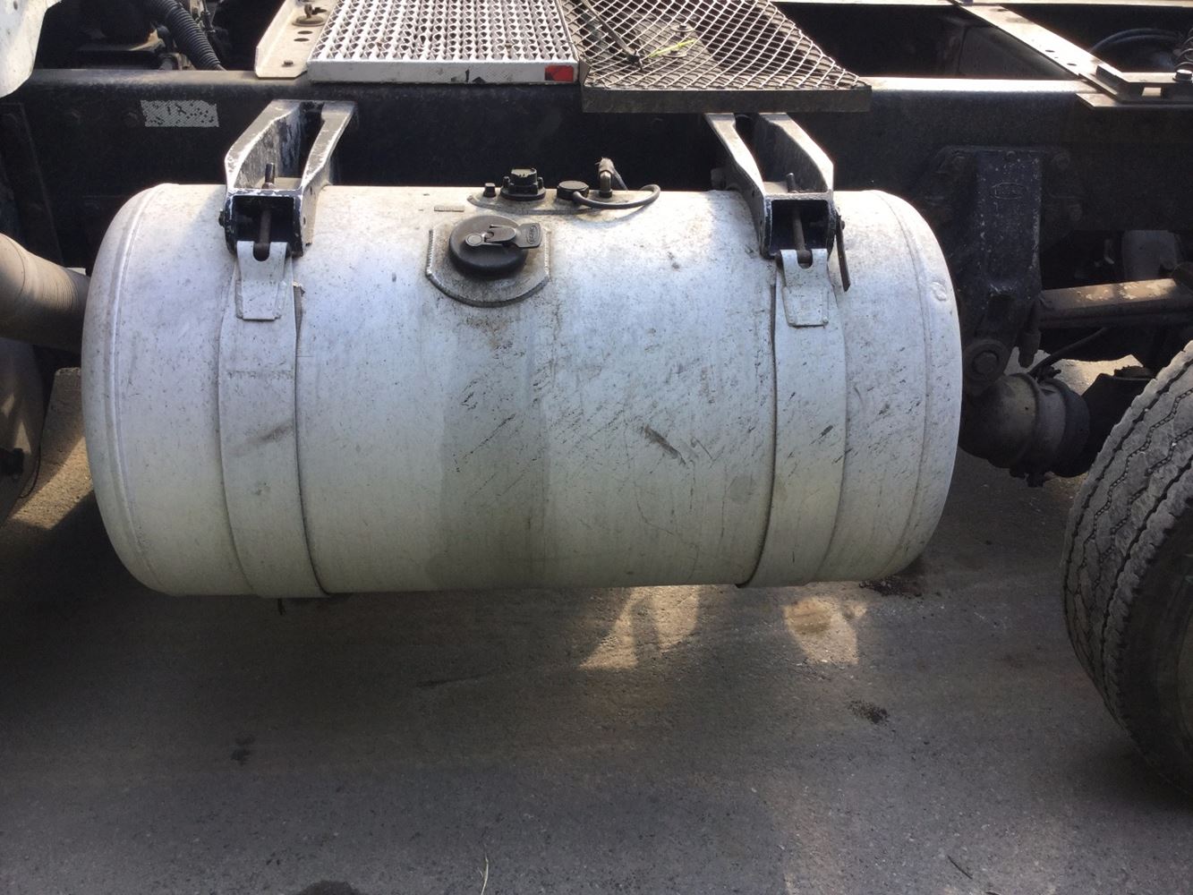 PETERBILT Fuel Tanks For Sale Truck 'N Trailer Magazine