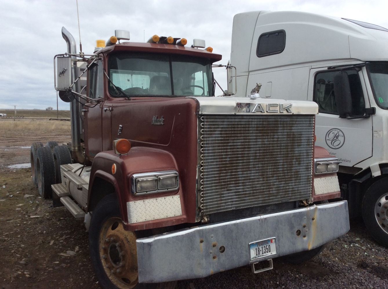 Mack  RW