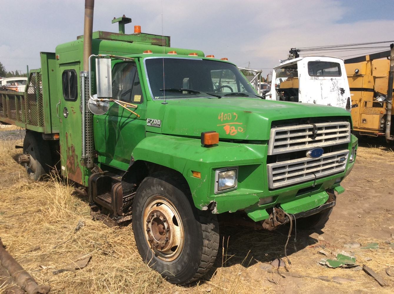 Ford  F700