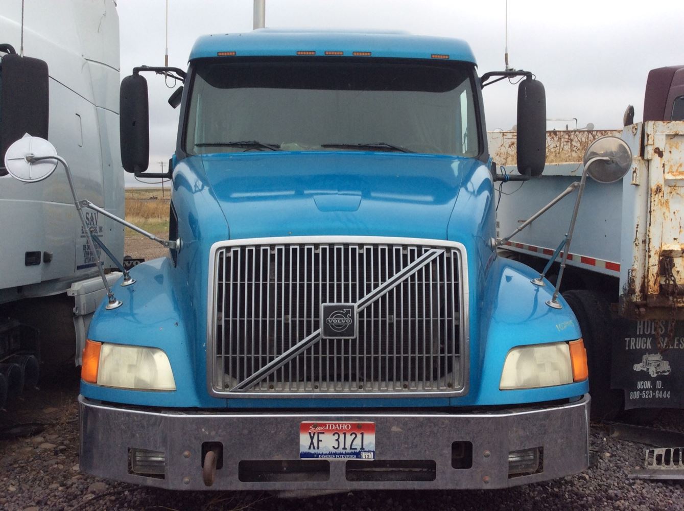 Volvo  VNL610