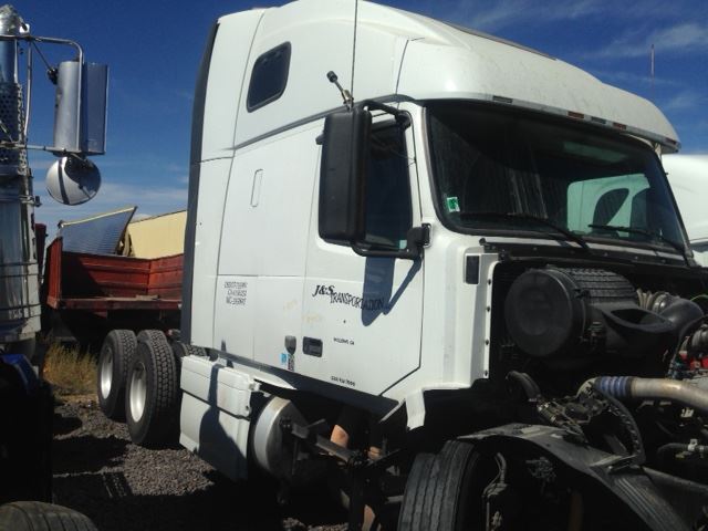 Volvo  VNL