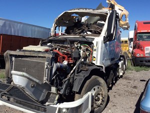 Salvage 2014 Volvo VN670 - 72016