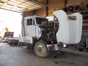 Salvage 1988 Kenworth T600 - 348949