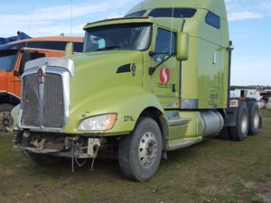 Salvage 2008 Kenworth T660 - SV-37
