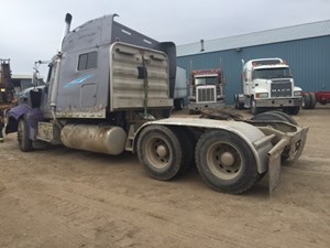 Salvage 2009 Peterbilt 386 - SV-108
