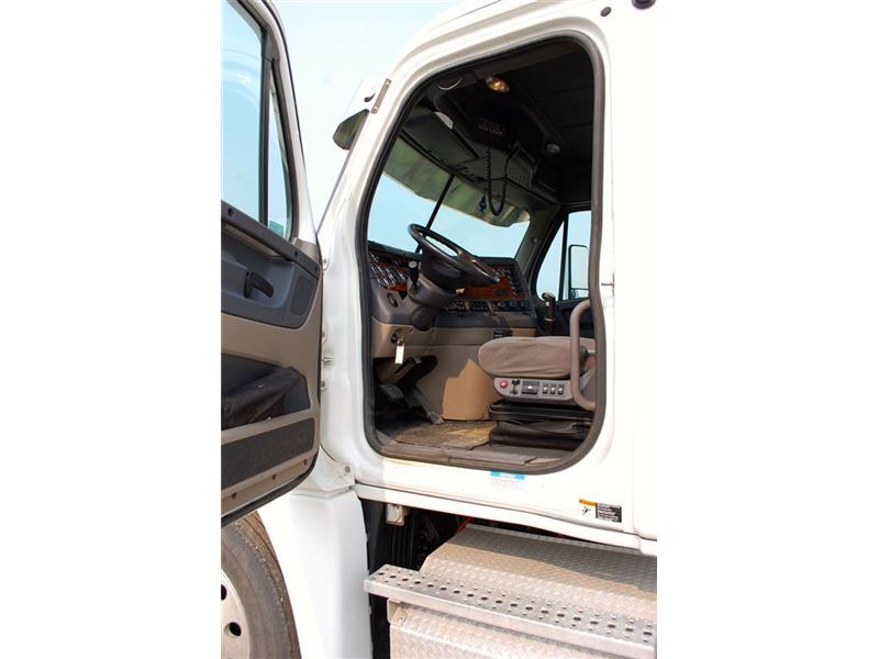 Freightliner  CENTURY CLASS