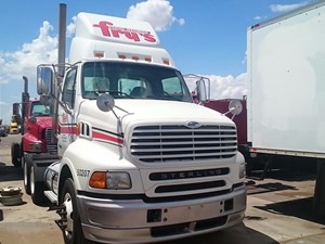 Salvage 2002 Sterling A9500 - SV-872