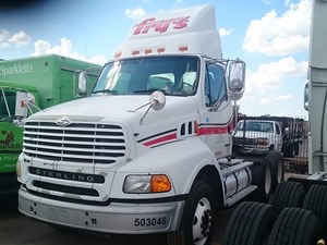 Salvage 2003 Sterling A9500 - SV-871