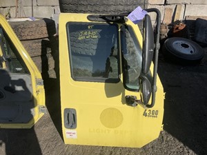 Used 2003 INTERNATIONAL 4300 Door (Stock #14947)) Part Image