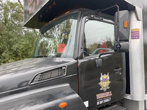 Used 2007 HINO 268 Cab (Stock #14897)) Part Image
