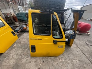 Used 2007 INTERNATIONAL 4300 Door (Stock #14986)) Part Image