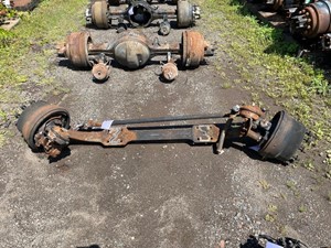 Used 2016 FREIGHTLINER CASCADIA I Beam (Stock #14807)) Part Image