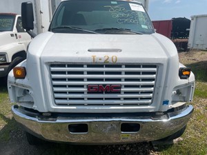 Used 2005 GMC C7500 Hood Image
