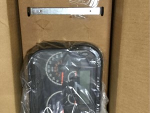 New Freightliner Instrument Cluster (Stock #168165)) Part Image