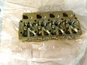 New Mercedes MBE904 Head (Stock #147019)) Part Image