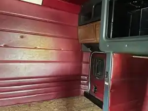 Used 1997 Peterbilt 377 Sleeper (Stock #170420)) Part Image