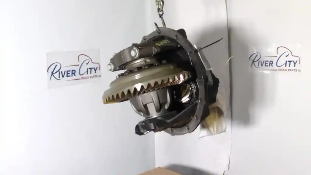Used, Recycled, New, and Aftermarket Heavy Duty Truck Parts