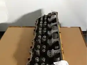 Used Cat C-15 Head Image