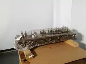 Used Detroit DD15 Head Image
