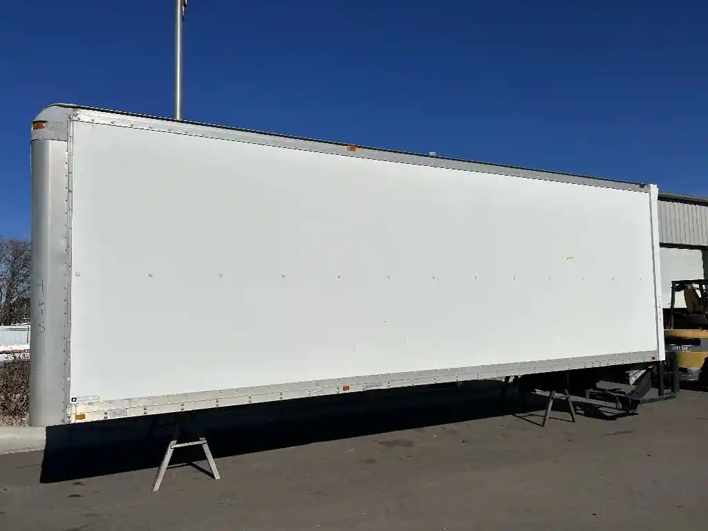 Used 26' Frp Van Body Truck Box/Body for sale Denver Colorado