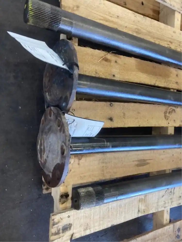 Used 2008 AUTOCAR Axle Shaft for sale Des Moines Iowa United States