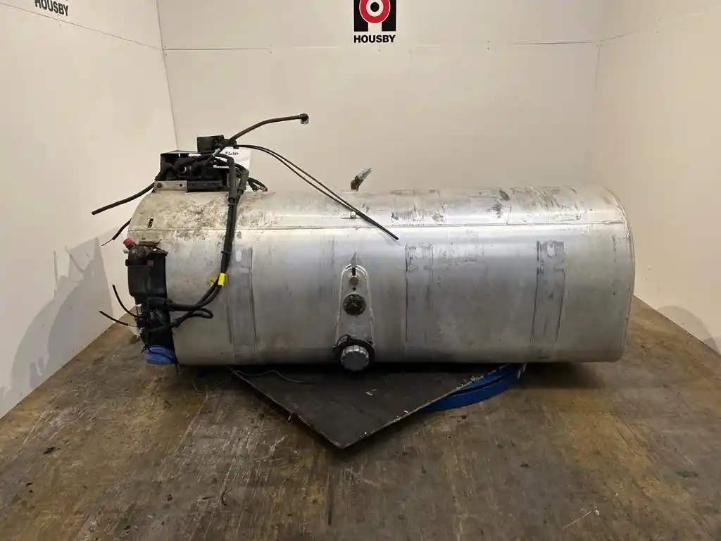 Used 2014 MACK GU813 Fuel Tank for sale Des Moines Iowa United States