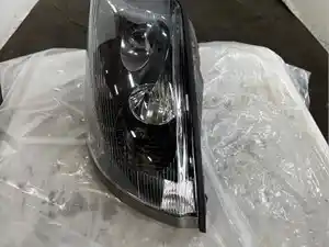 Used 2017 VOLVO VNL Headlamp Assy (Stock #22886)) Part Image