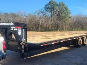 Used 2017 GOOSENECK FLAT BED Miscellaneous Image
