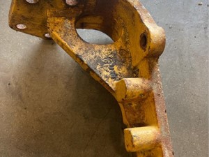 Used 2002 STERLING Y122064ST Bracket (Stock #37745)) Part Image