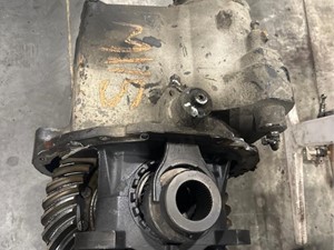 Used 2017 MACK Front Rear (Tandem Front) (Stock #37067)) Part Image