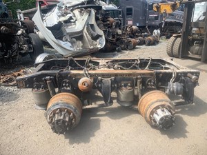 Used 2018 FREIGHTLINER Axle Housing (Front) (Stock #37985)) Part Image