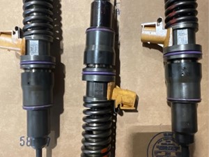 Used CAT Injector (Stock #37270)) Part Image