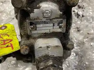 Used 2002 CAT C-12 Steering Pump (Stock #40928)) Part Image