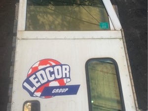 Used 2014 PETERBILT 367 Door (Stock #38792)) Part Image