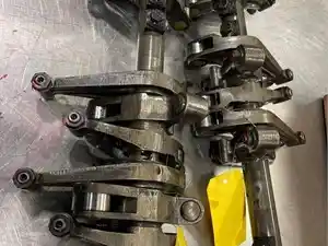 Used CUMMINS Rocker Arm (Stock #39993)) Part Image