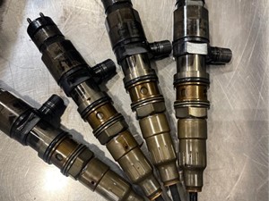 Used Injector (Stock #38040)) Part Image