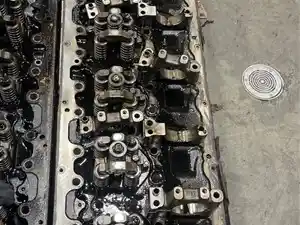 Used VOLVO D13 Head (Stock #39978)) Part Image