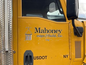 Used 2013 CAT CT660 Door (Stock #9501)) Part Image