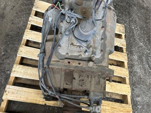 Inspected 2015 FULLER RTLO18913A Transmission Assy (Stock #9402)) Part Image