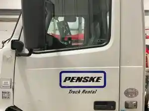 Used 2016 VOLVO VNL Door (Stock #8795)) Part Image