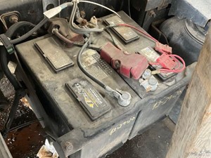 Used 2018 HINO 195 Battery Box (Stock #9162)) Part Image