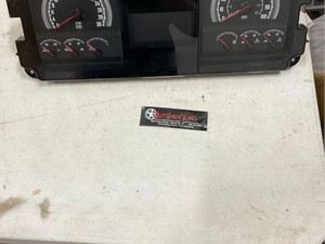 Used 2022 MACK PINNACLE Instrument Cluster (Stock #9559)) Part Image