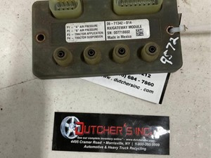 Inspected WESTERN STAR TRUCKS 4700 ECM (Stock #9572)) Part Image