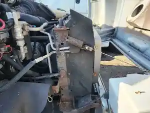 Used 2005 Chevrolet C4500 A/C Condenser (Stock #P-60173)) Part Image