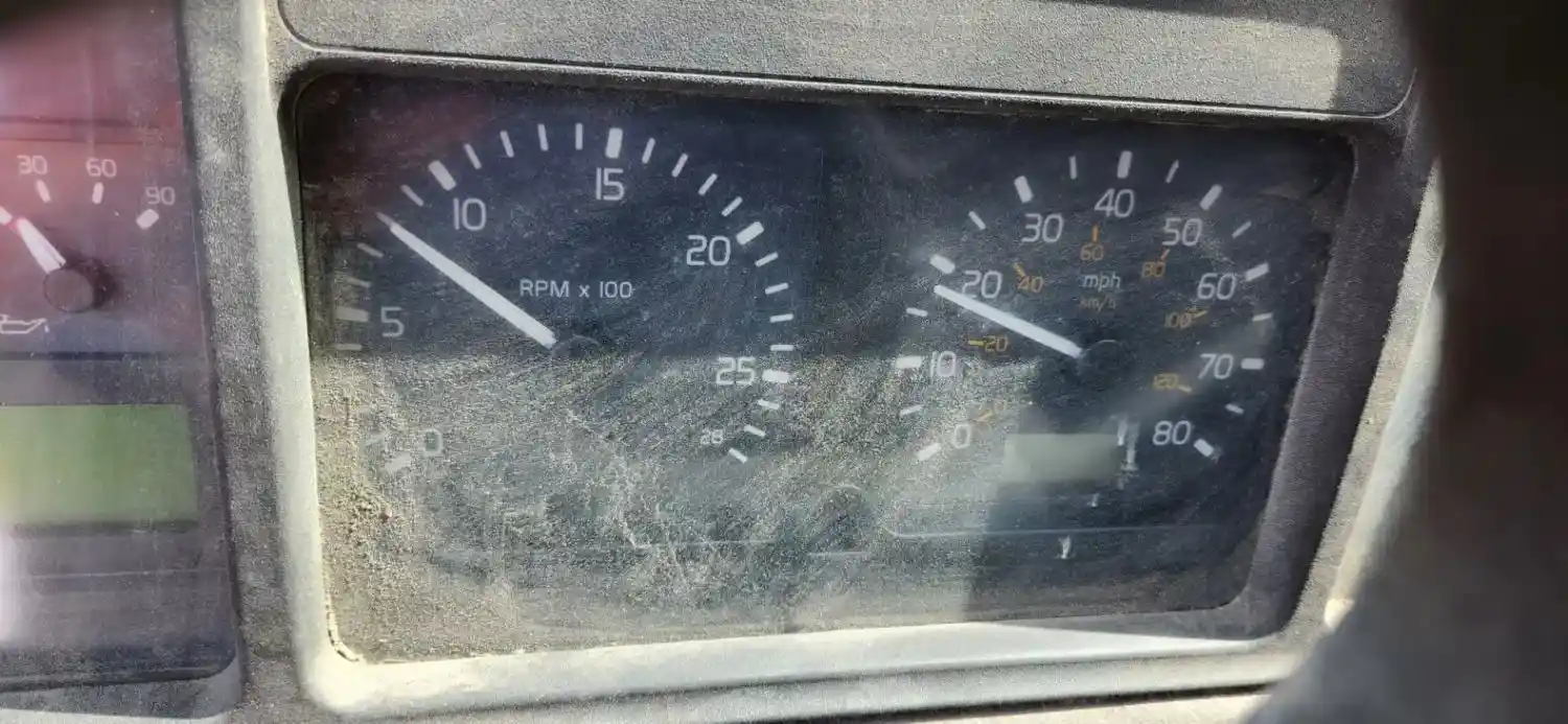 Used 1999 Volvo VN Instrument Cluster for sale Elkton Maryland United