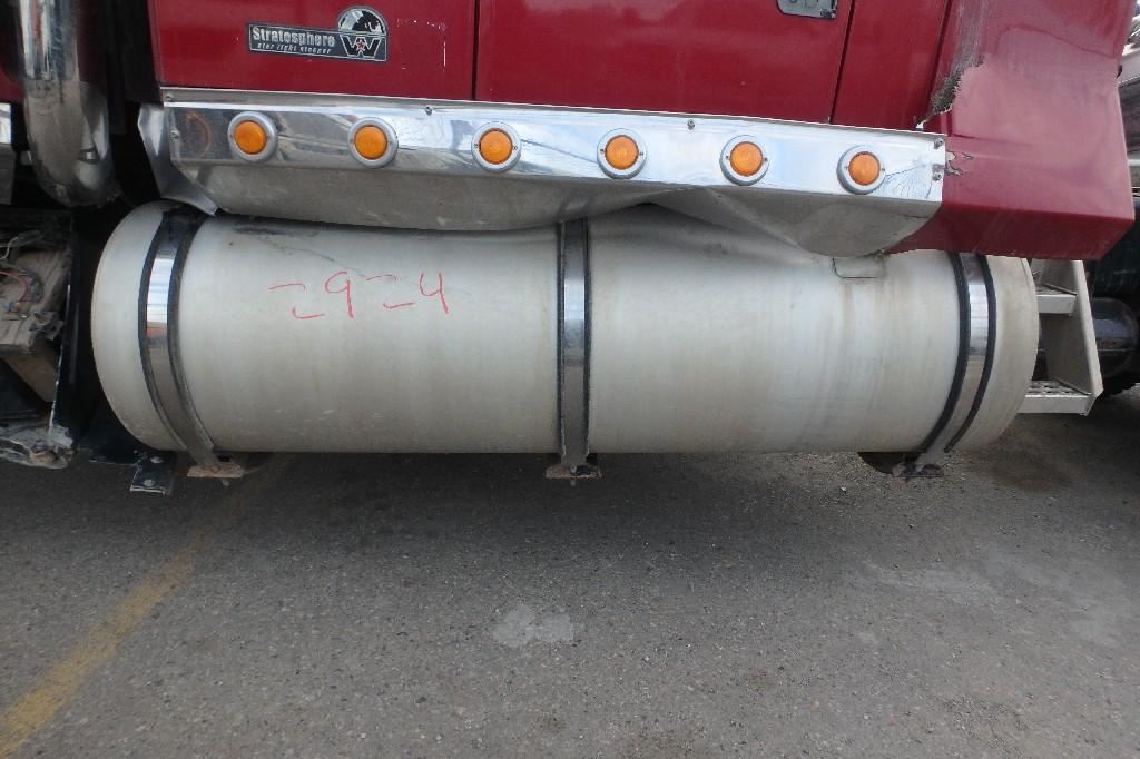 Used 2004 WESTERN STAR TRUCKS 4900 EX Fuel Tank for sale Des Moines