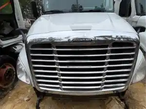 Used 2011 FREIGHTLINER CASCADIA Hood (Stock #7357)) Part Image