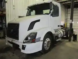 Used 2006 VOLVO D12D Engine Assy Image