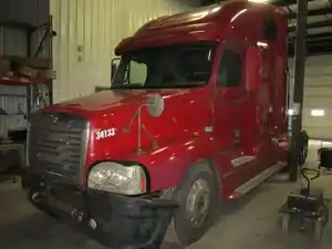 Used 2007 FREIGHTLINER ST120 Radiator (Stock #7947)) Part Image