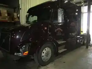 Used 2008 VOLVO VNL64T Cab Image